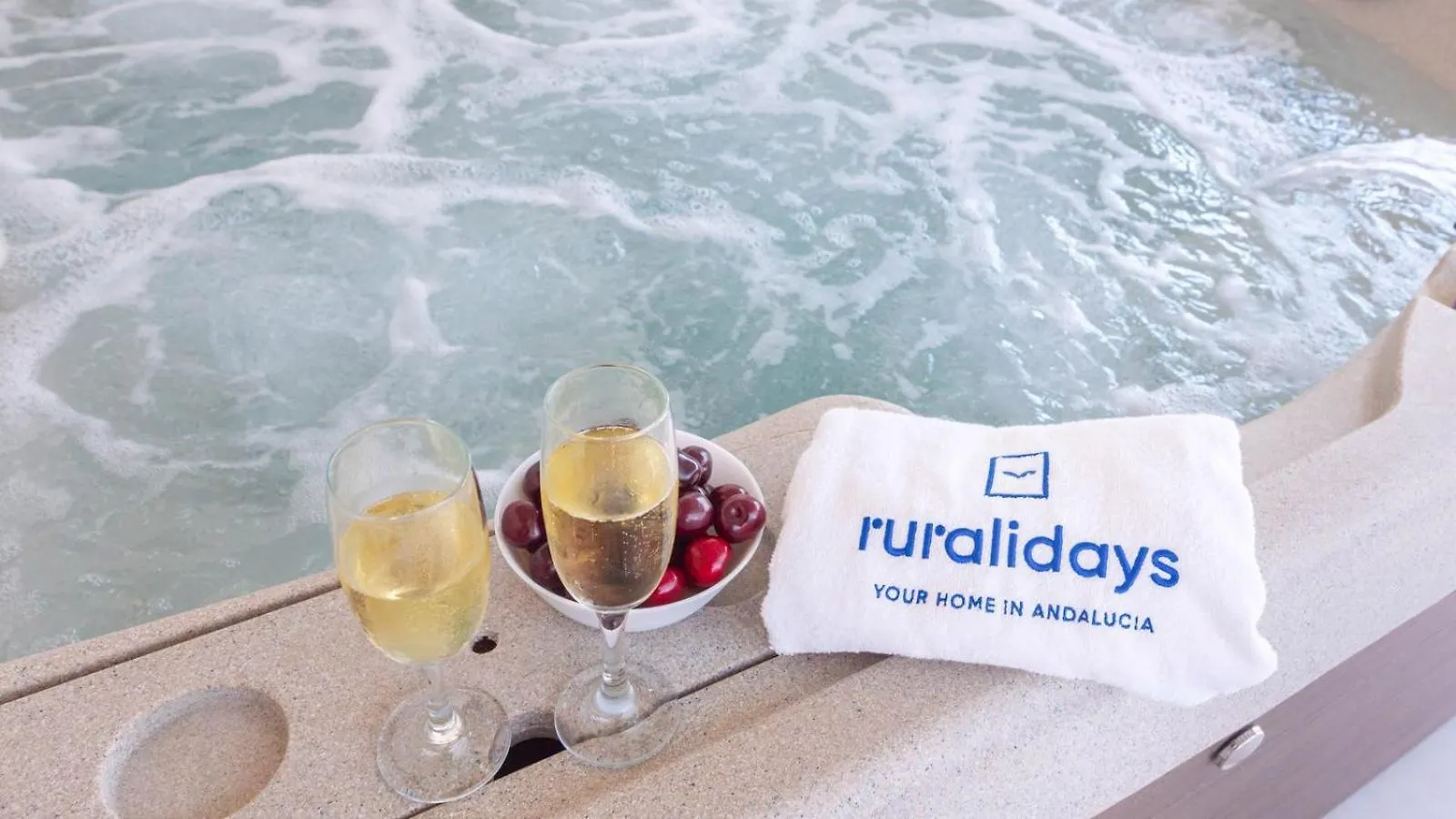 Villa Alejandro Sayalonga By Ruralidays Spain